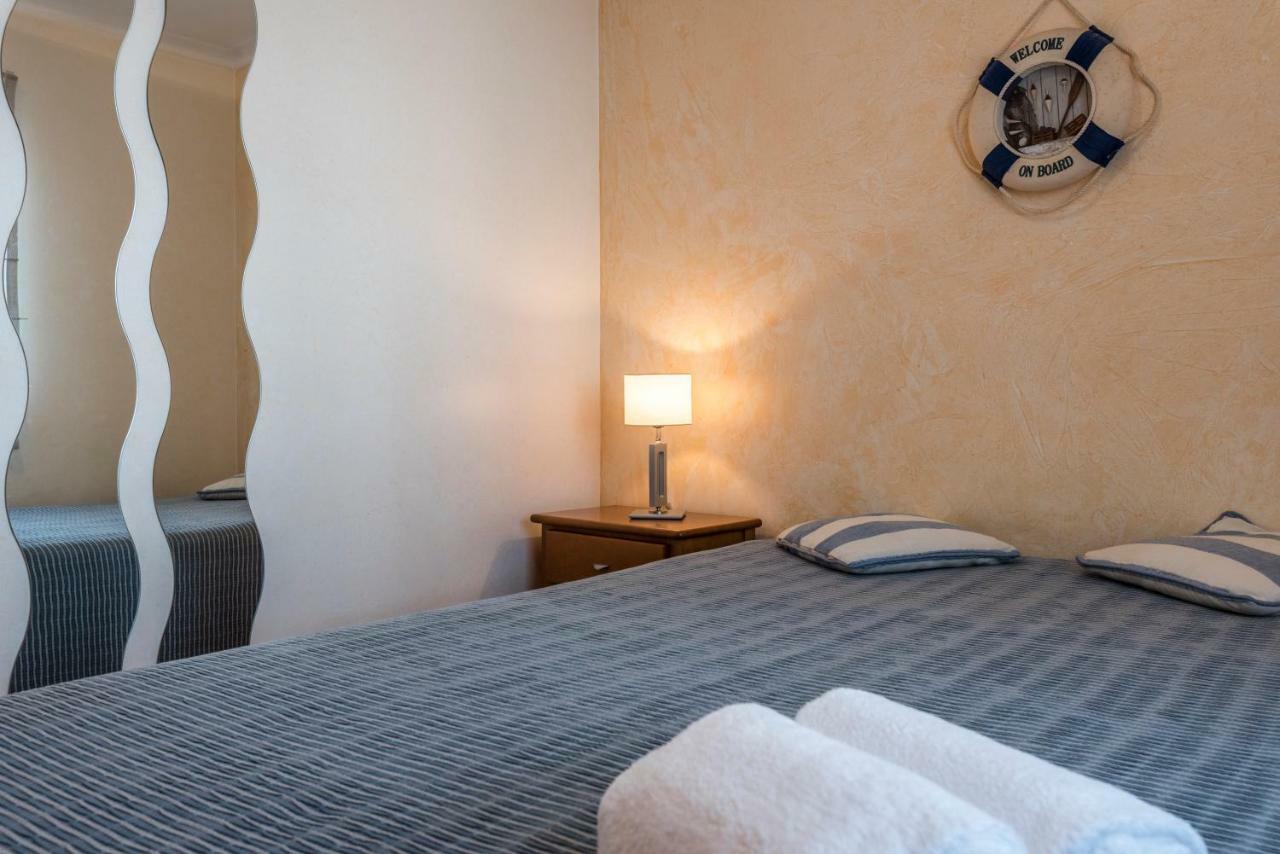 Apartamento อัลตูรา ภายนอก รูปภาพ